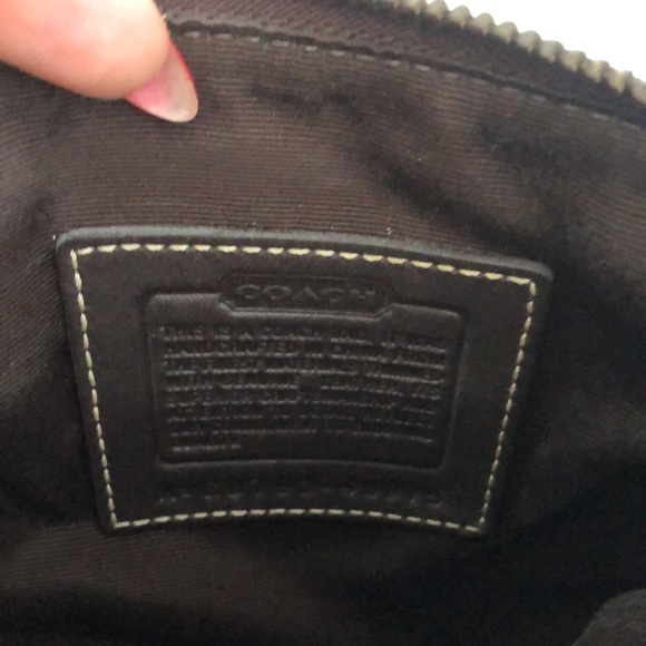 Vintage COACH patchwork crossbody bag with suede, leather, and fabric patches - Picture 4 of 4